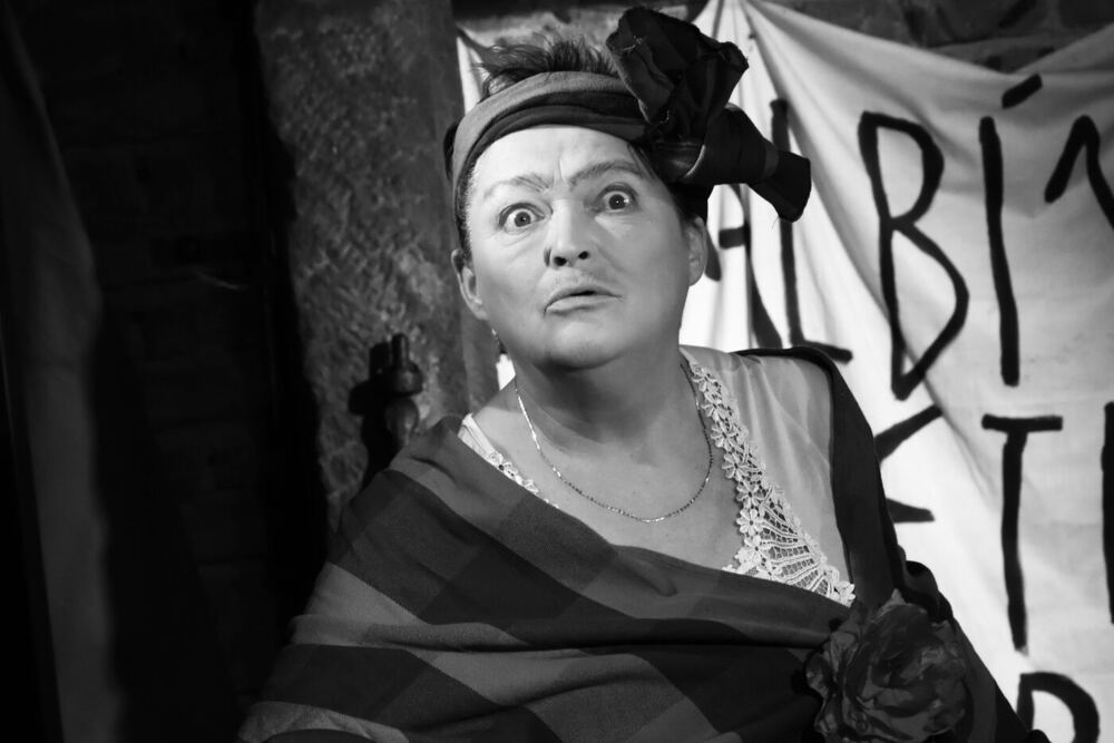 Revizor (2018) – scéna z představení